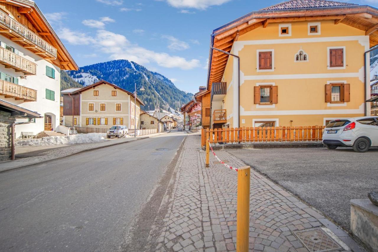 Appartamento Aloch Pozza di Fassa Exteriör bild